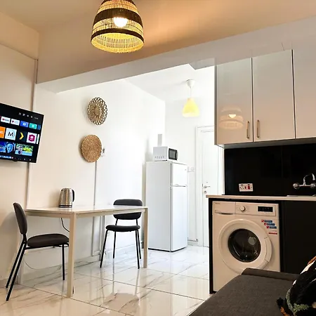 Διαμέρισμα Real Center *